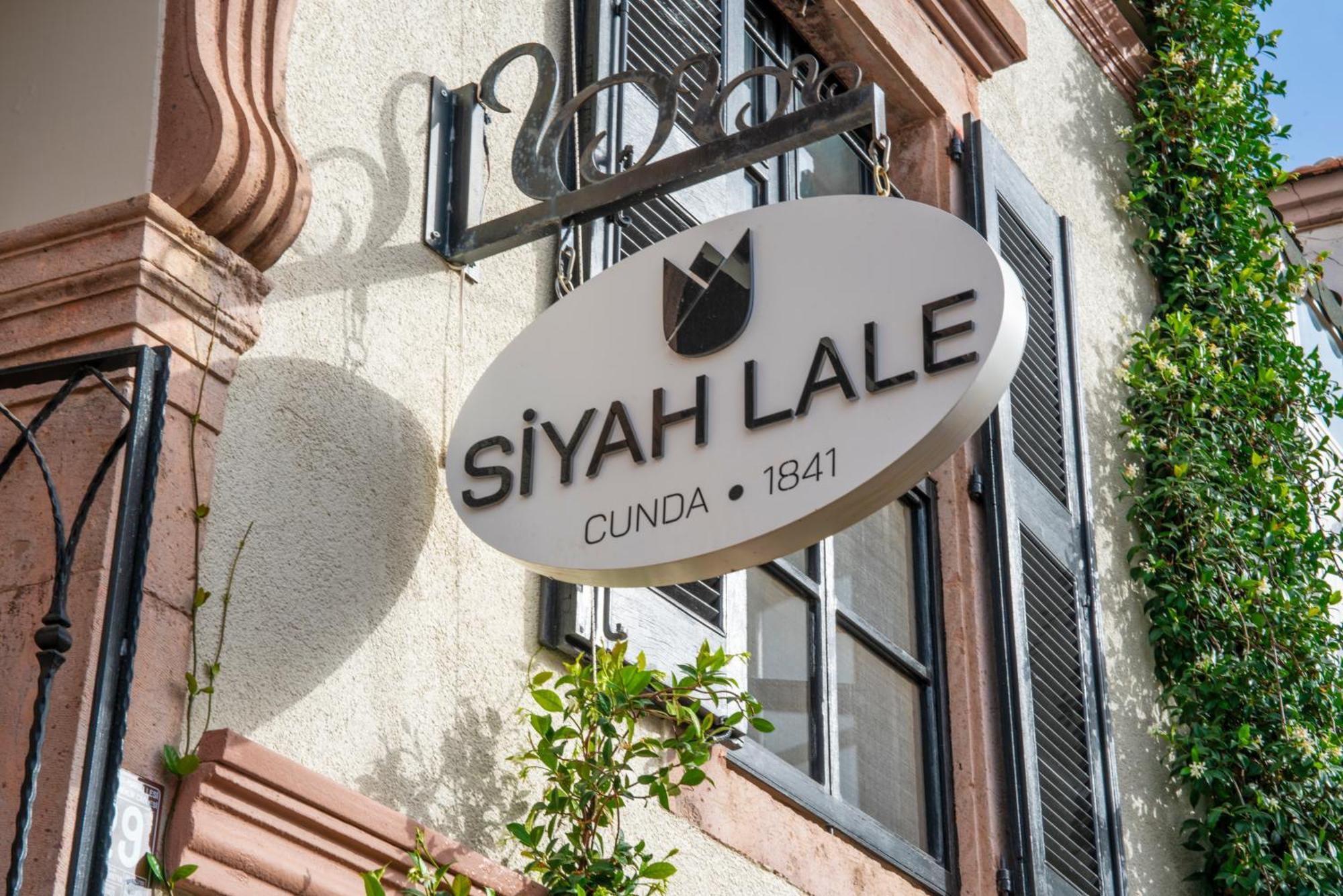 Siyah Lale Cunda 1841 (Adults Only) Hotel Ayvalik Exterior photo