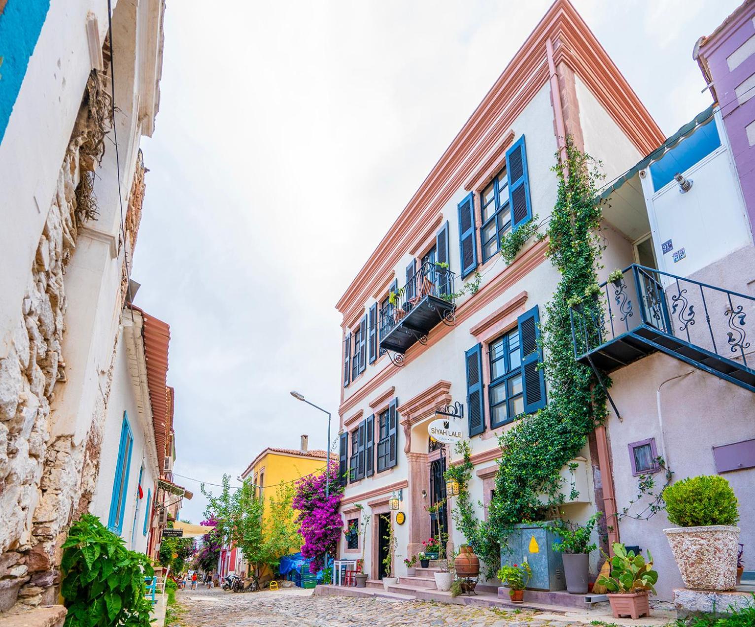 Siyah Lale Cunda 1841 (Adults Only) Hotel Ayvalik Exterior photo