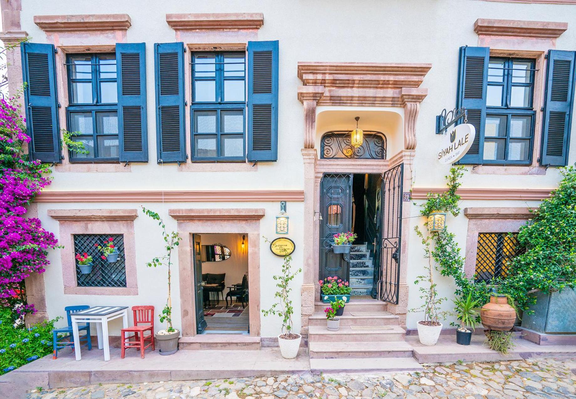 Siyah Lale Cunda 1841 (Adults Only) Hotel Ayvalik Exterior photo