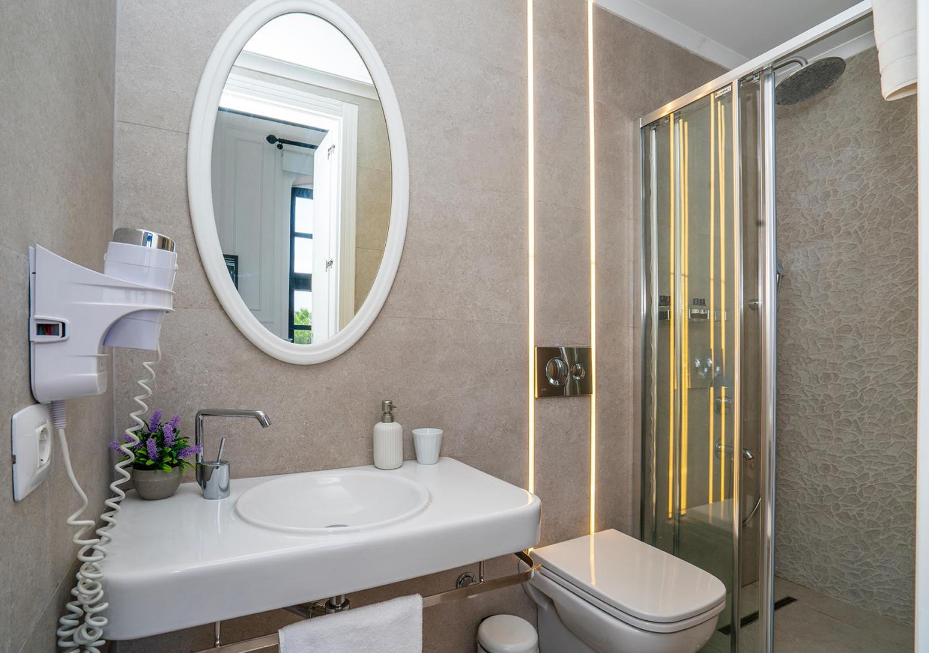 Siyah Lale Cunda 1841 (Adults Only) Hotel Ayvalik Exterior photo