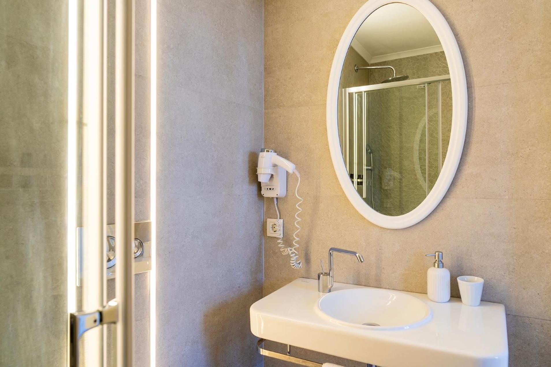Siyah Lale Cunda 1841 (Adults Only) Hotel Ayvalik Exterior photo
